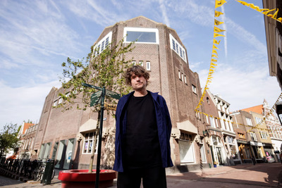 250522 Boris Acket voor de Monopole, foto Aad Hoogendoorn